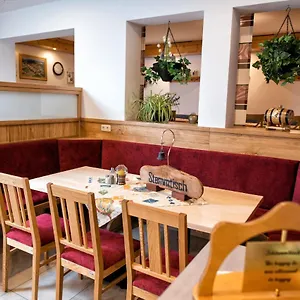 Gutshof Guest house Colmberg